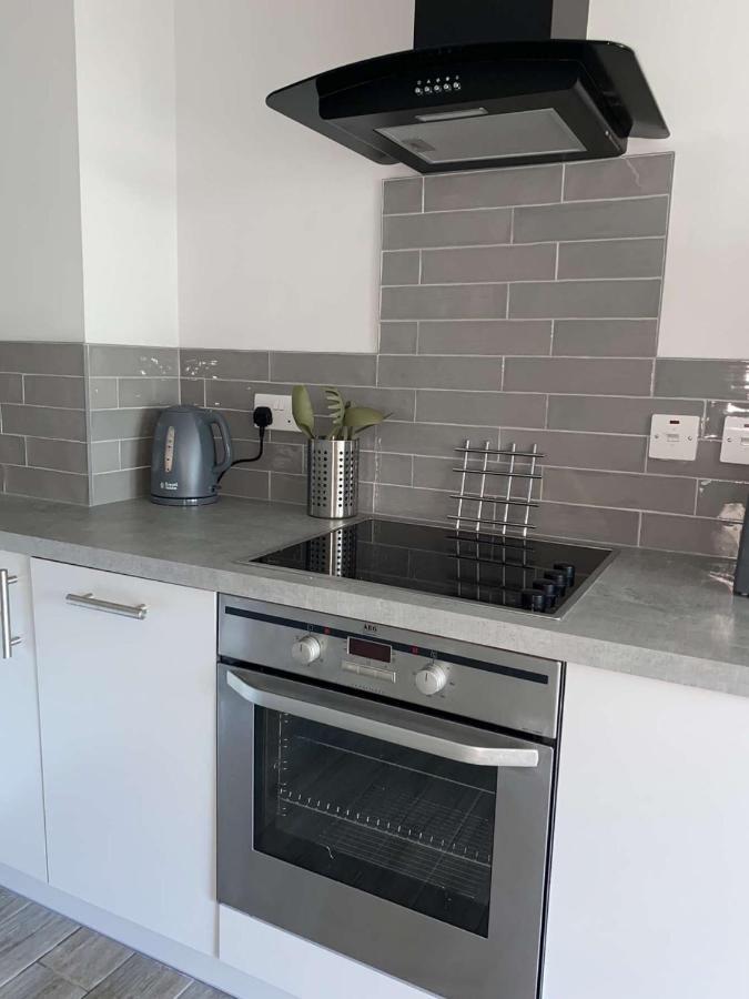 Gunwharf Apartment Portsmouth Exterior photo